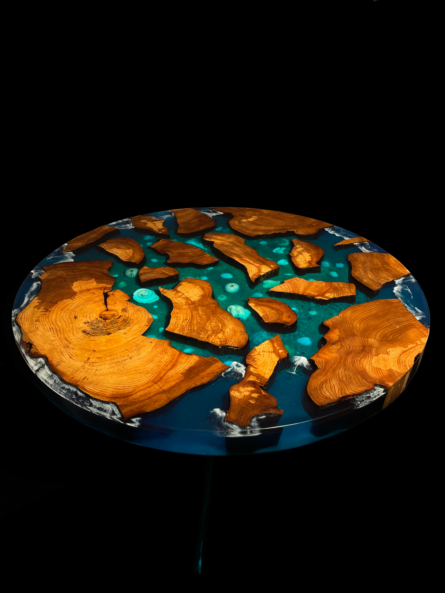 Atoll table